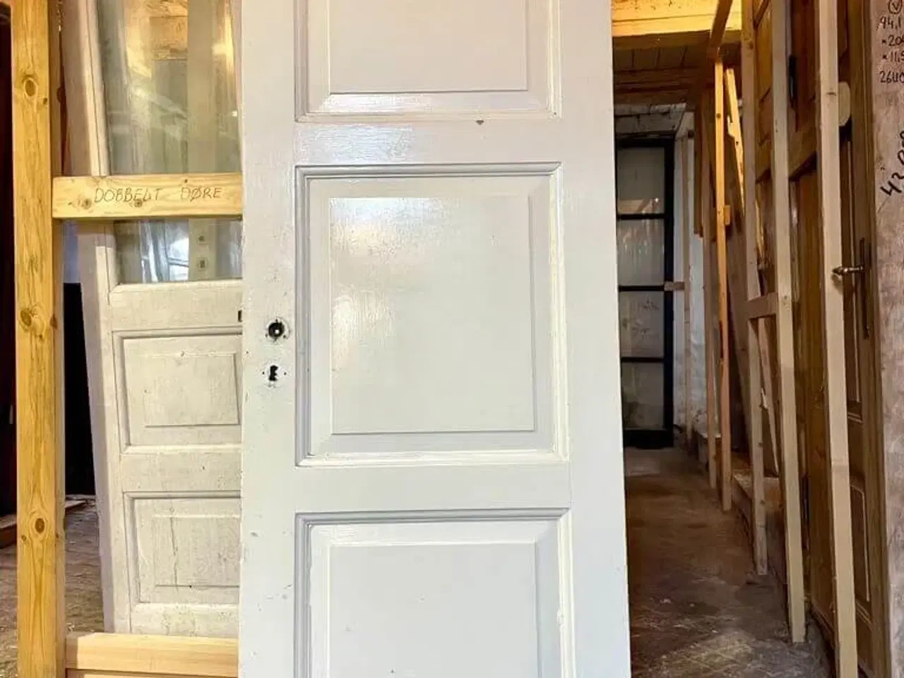 Billede 2 - Smal fyldningsdør m. fine detaljer