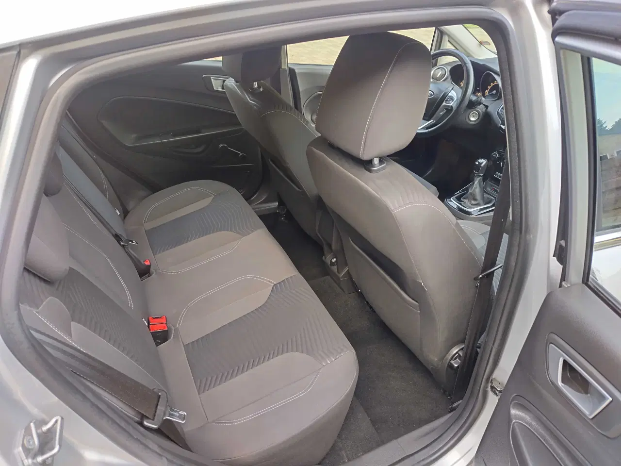 Billede 6 - Ford Fiesta 2013 Faciliteter model med Med lys.