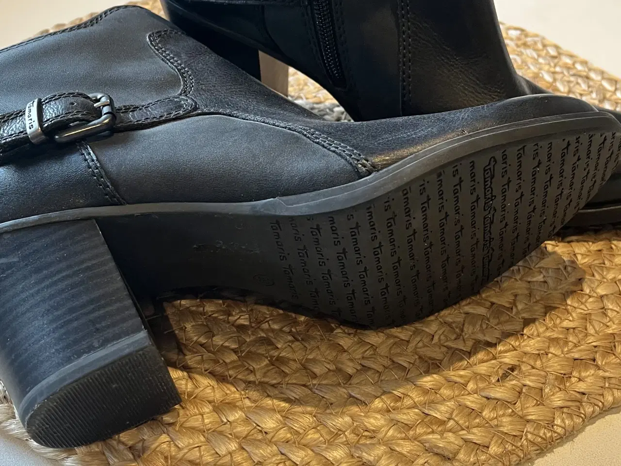 Billede 2 - Tamaris skindstøvler str. 40