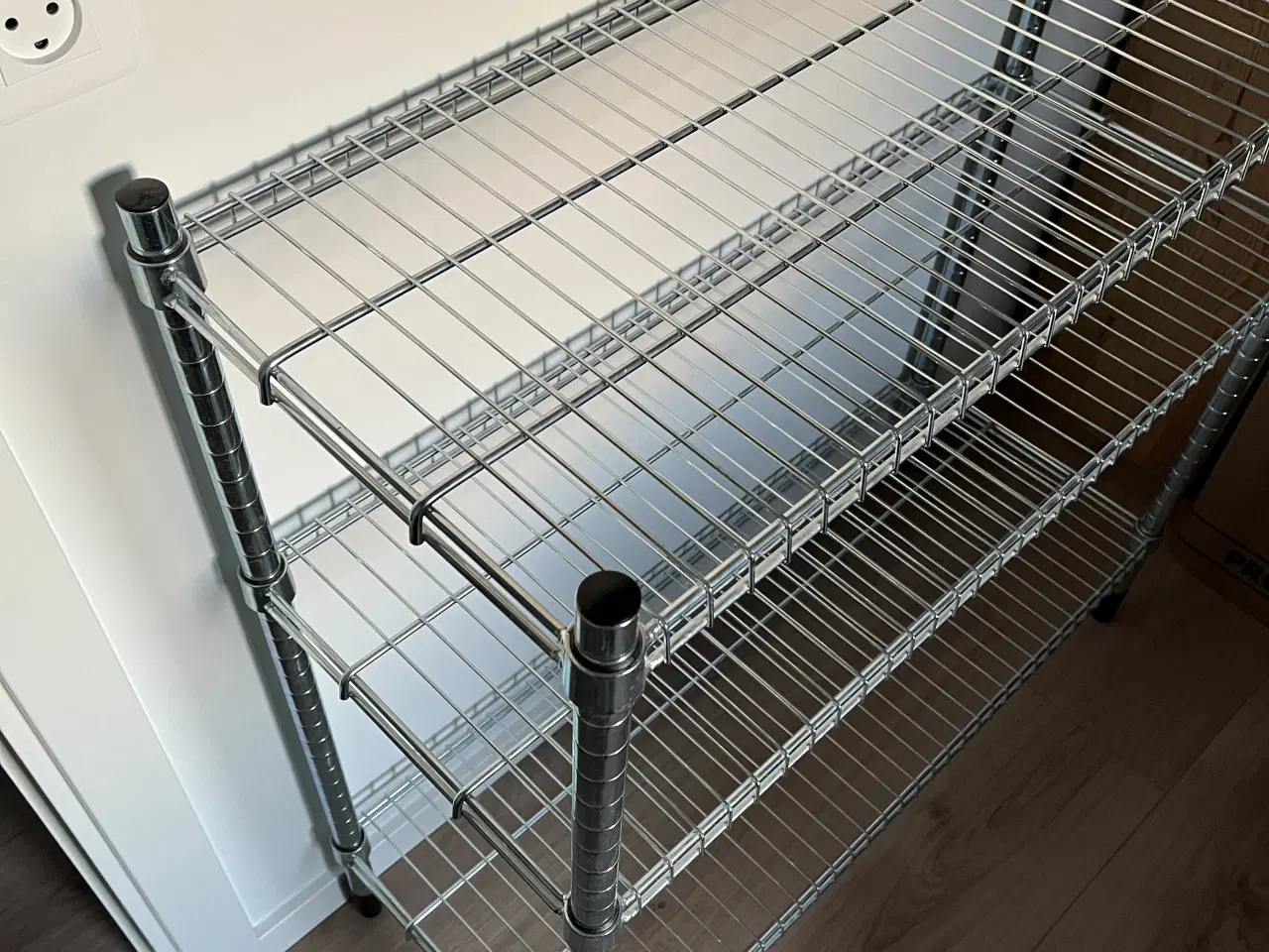 Billede 1 - Omar reol