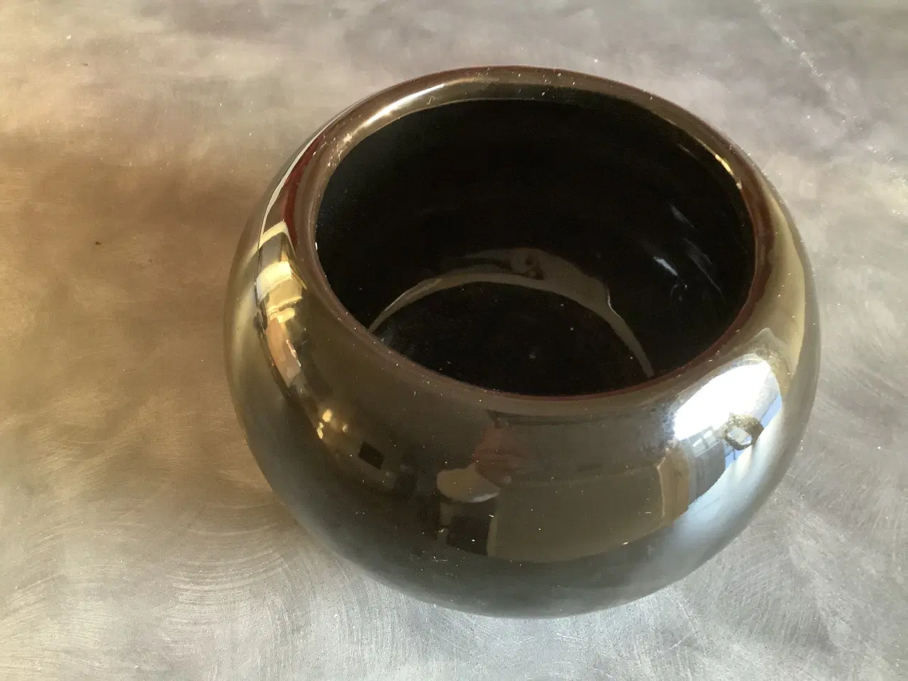 Billede 3 - Sort keramik skål 