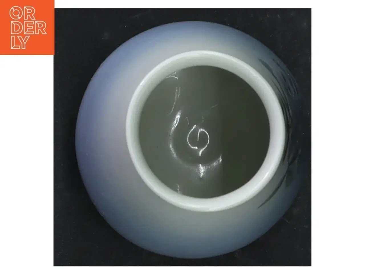Billede 3 - Porcelænsvase fra B&G (str. 12 cm. 6,5 cm i diameter)