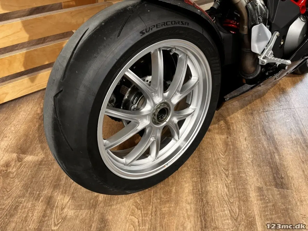 Billede 9 - MV Agusta F4 1000 R Senna