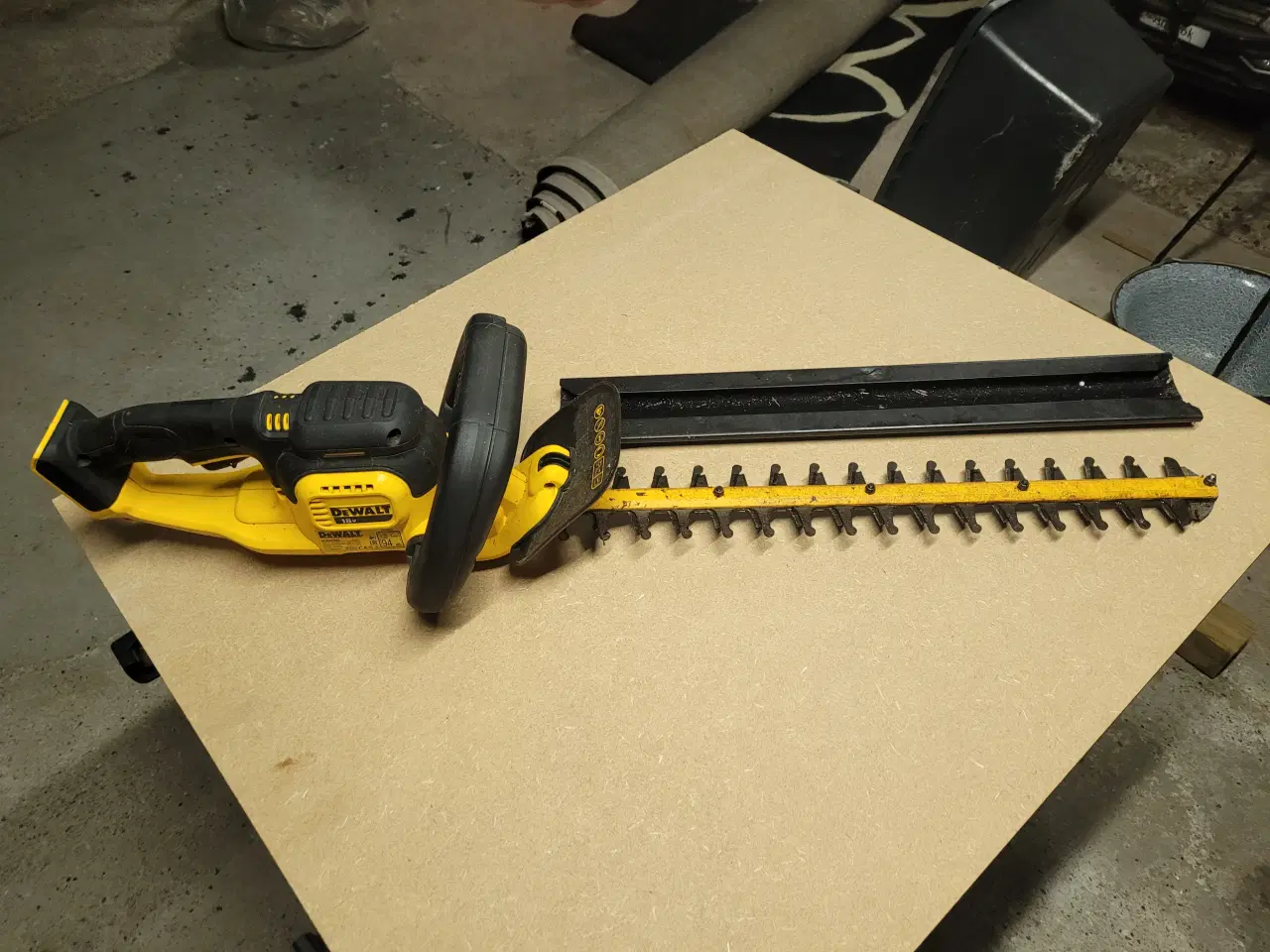 Billede 1 - Dewalt 18V hækkeklipper