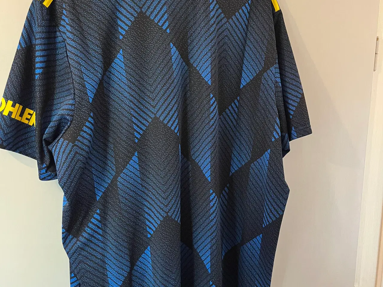 Billede 2 - Manchester United 3 Trøje Adidas 