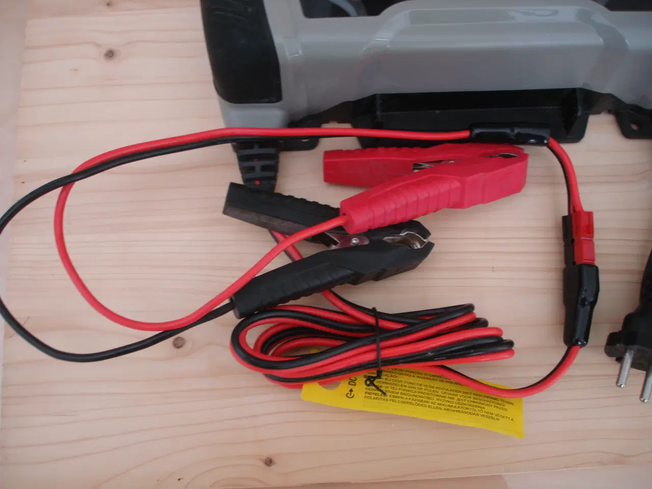 Billede 3 - Electronic Battery Changer 12/24Volt 16/8Amp