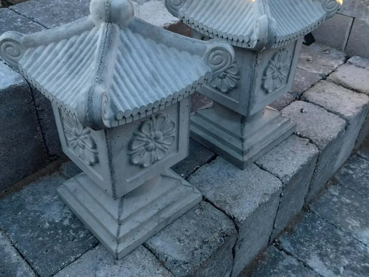 Billede 2 - Beton figurer nye