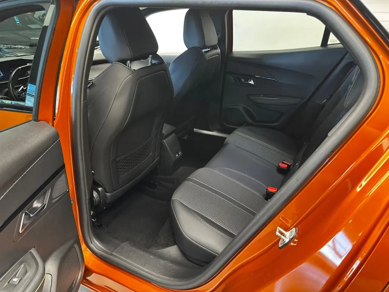 Billede 7 - Peugeot e-2008 50 GT