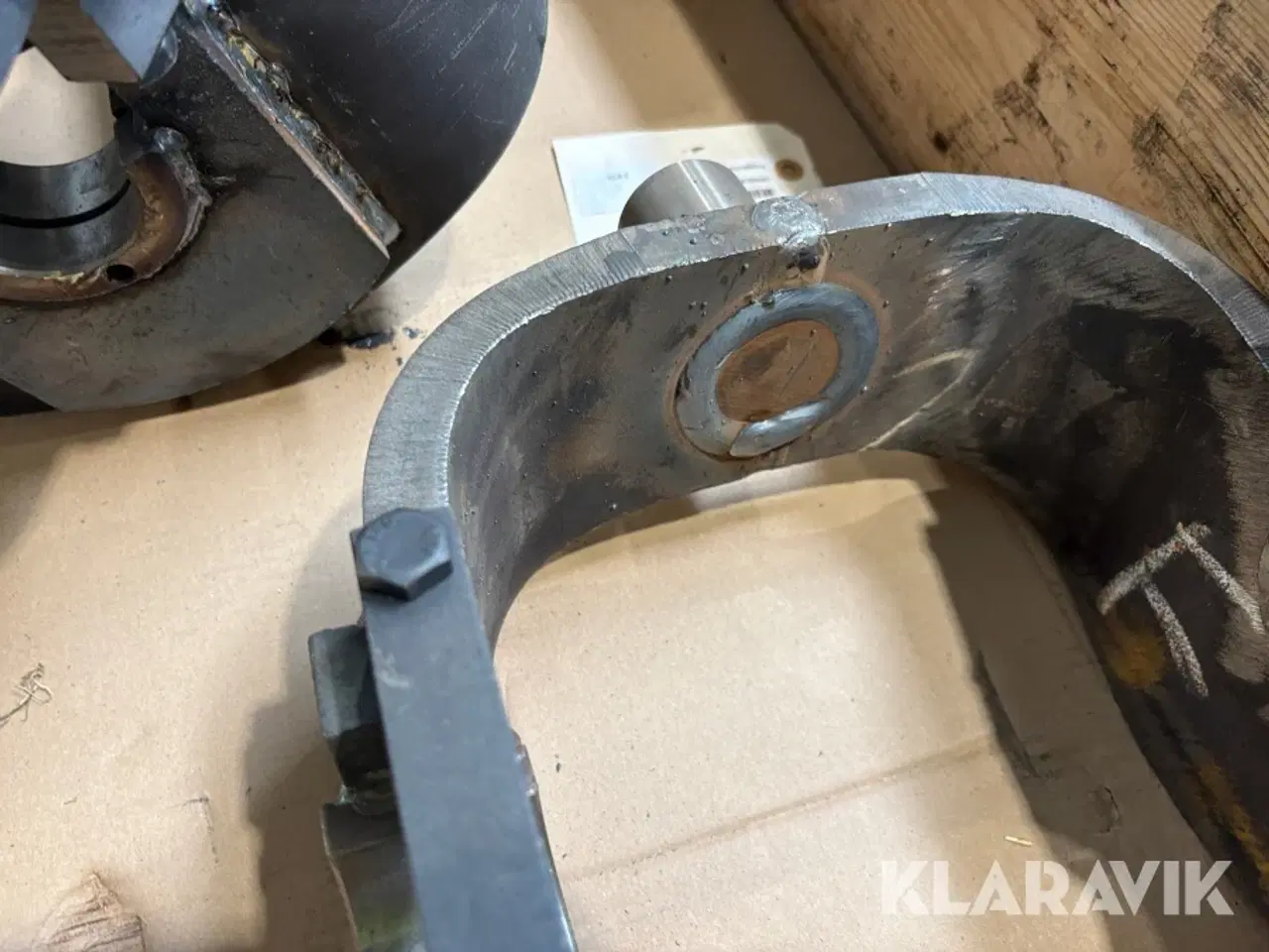 Billede 10 - Vugge til tipcylinder DNB TYP 05 - 3 styk