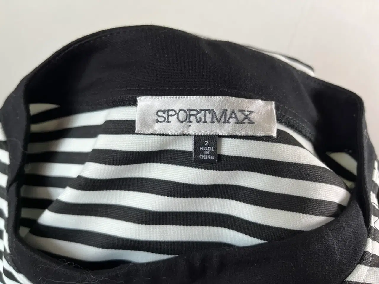 Billede 6 - SportMax, stribet kjole, str 32