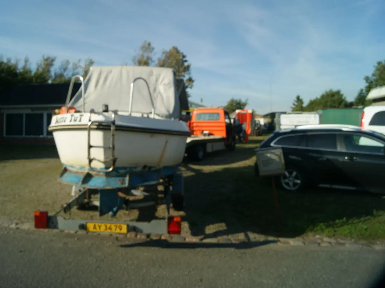 Billede 1 - Motorbåd, norsk Myra, 28hk, m. båd trailer. 