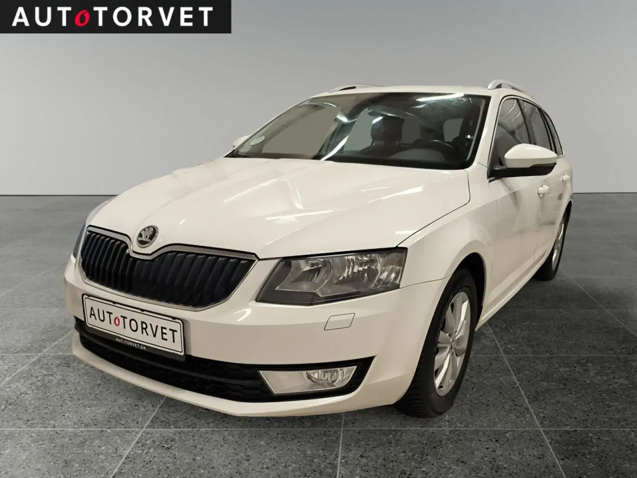 Billede 1 - Skoda Octavia 1,6 TDi 105 Elegance Combi DSG