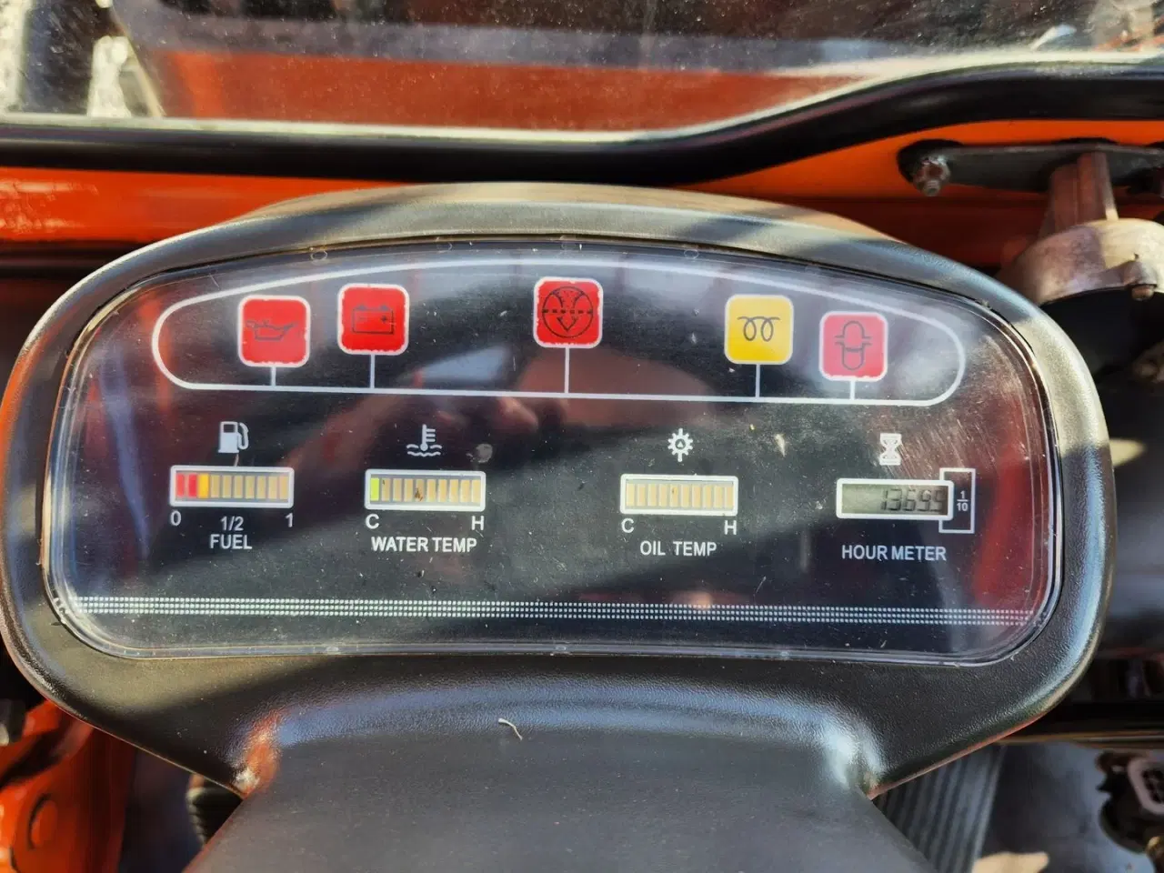 Billede 21 - Baoli 30 / ekstrem velholdt og kun 1300 timer / lukket kabine