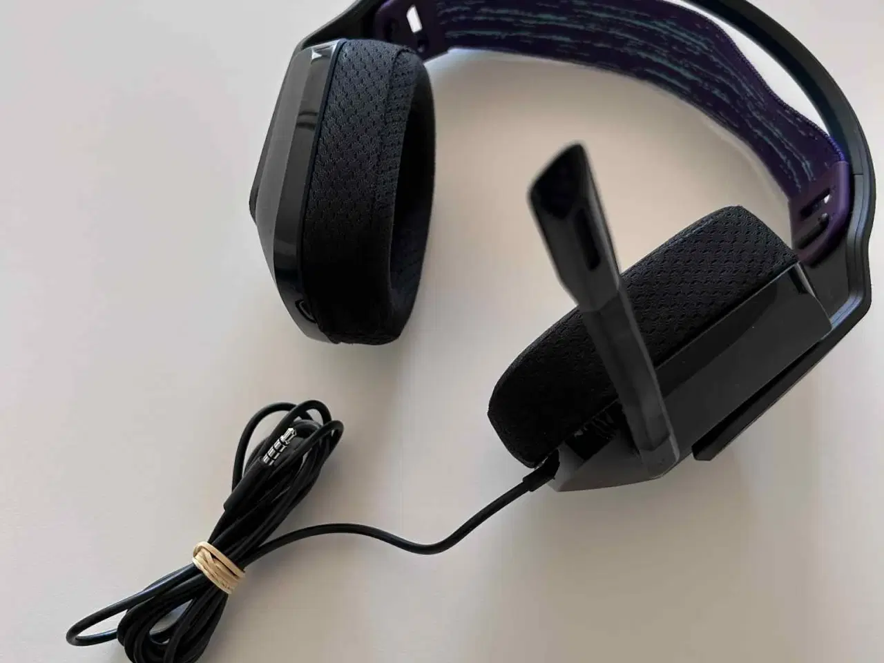 Billede 2 - Logitech G335 gaming headset, On-ear