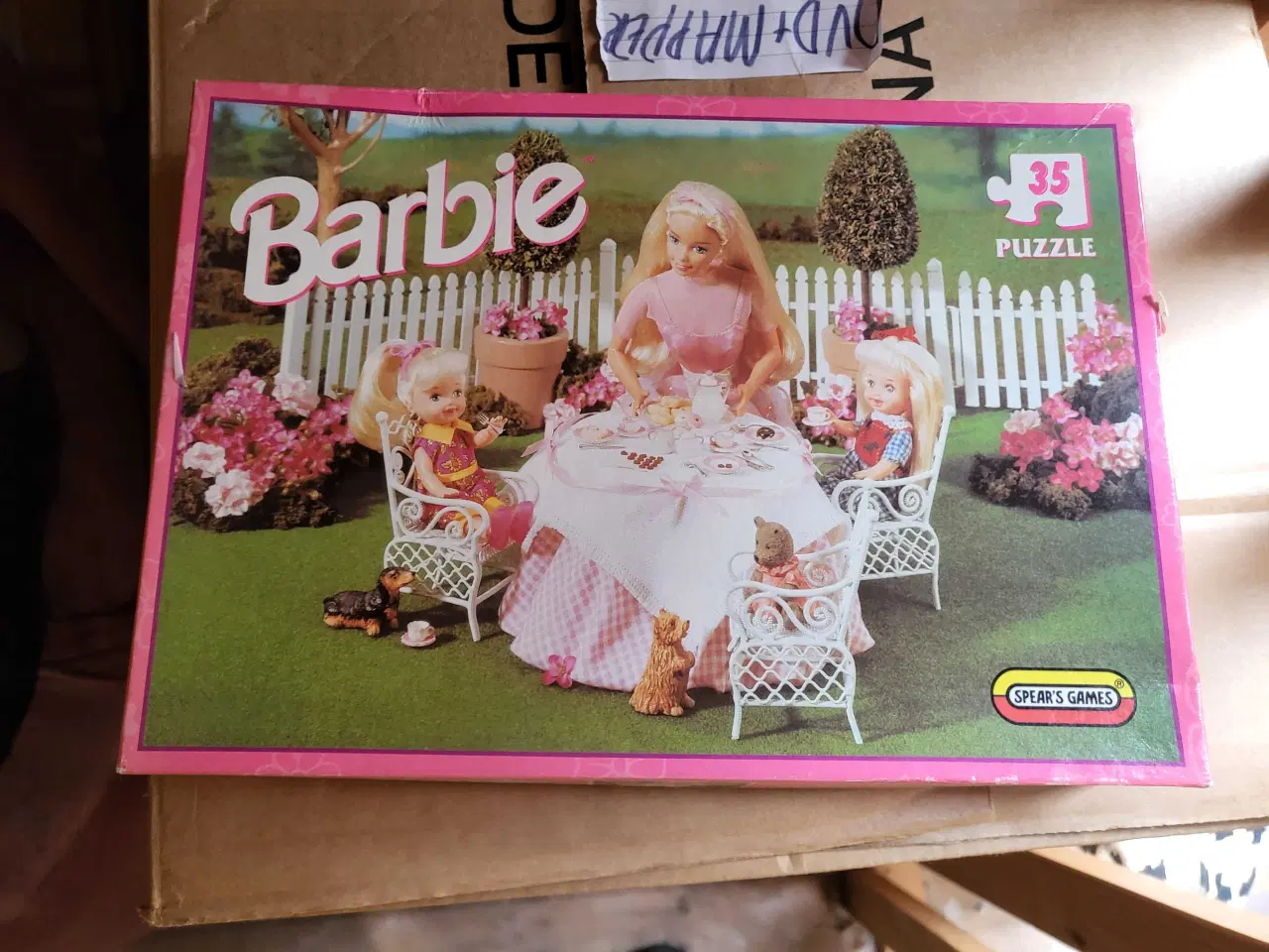 Billede 1 - Barbie puslespil 35 brikker
