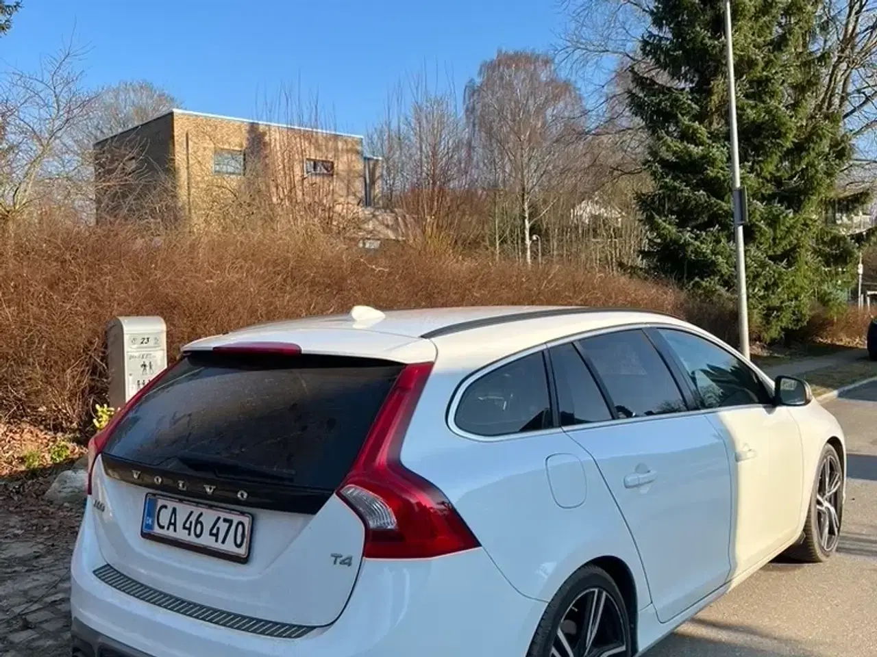 Billede 4 - Volvo V60 2,0 T4 190 R-Design aut.