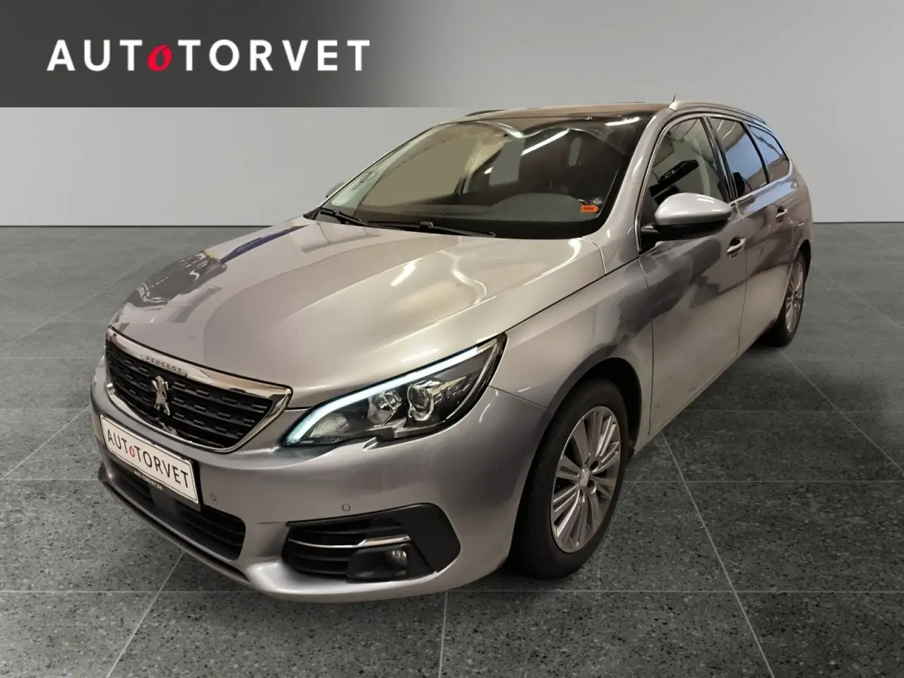 Billede 1 - Peugeot 308 1,2 e-THP 130 Allure Sky SW