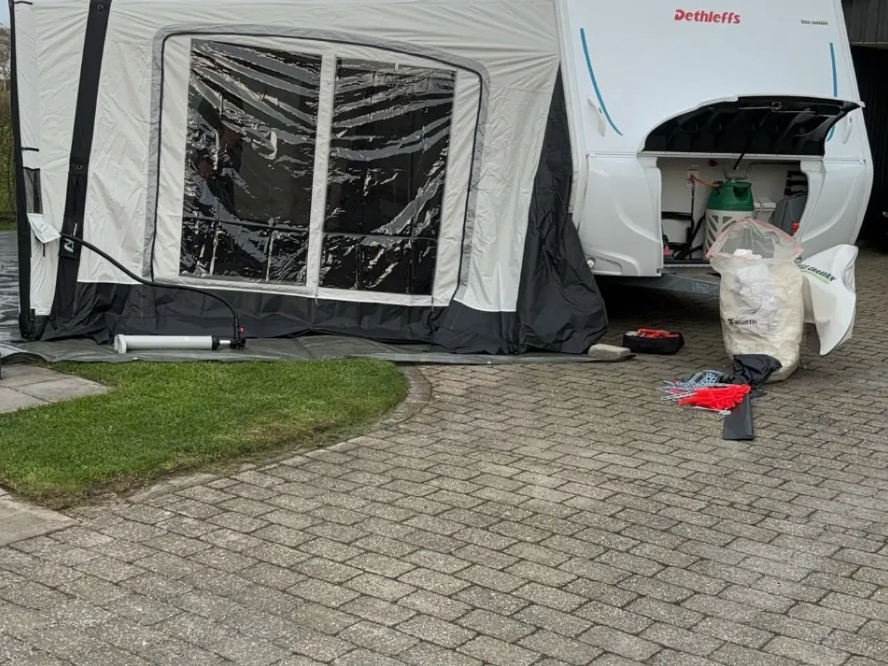 Billede 3 - PLUTO XL 2.0 LUFTTELT TIL CAMPINGVOGN. (A911-945CM