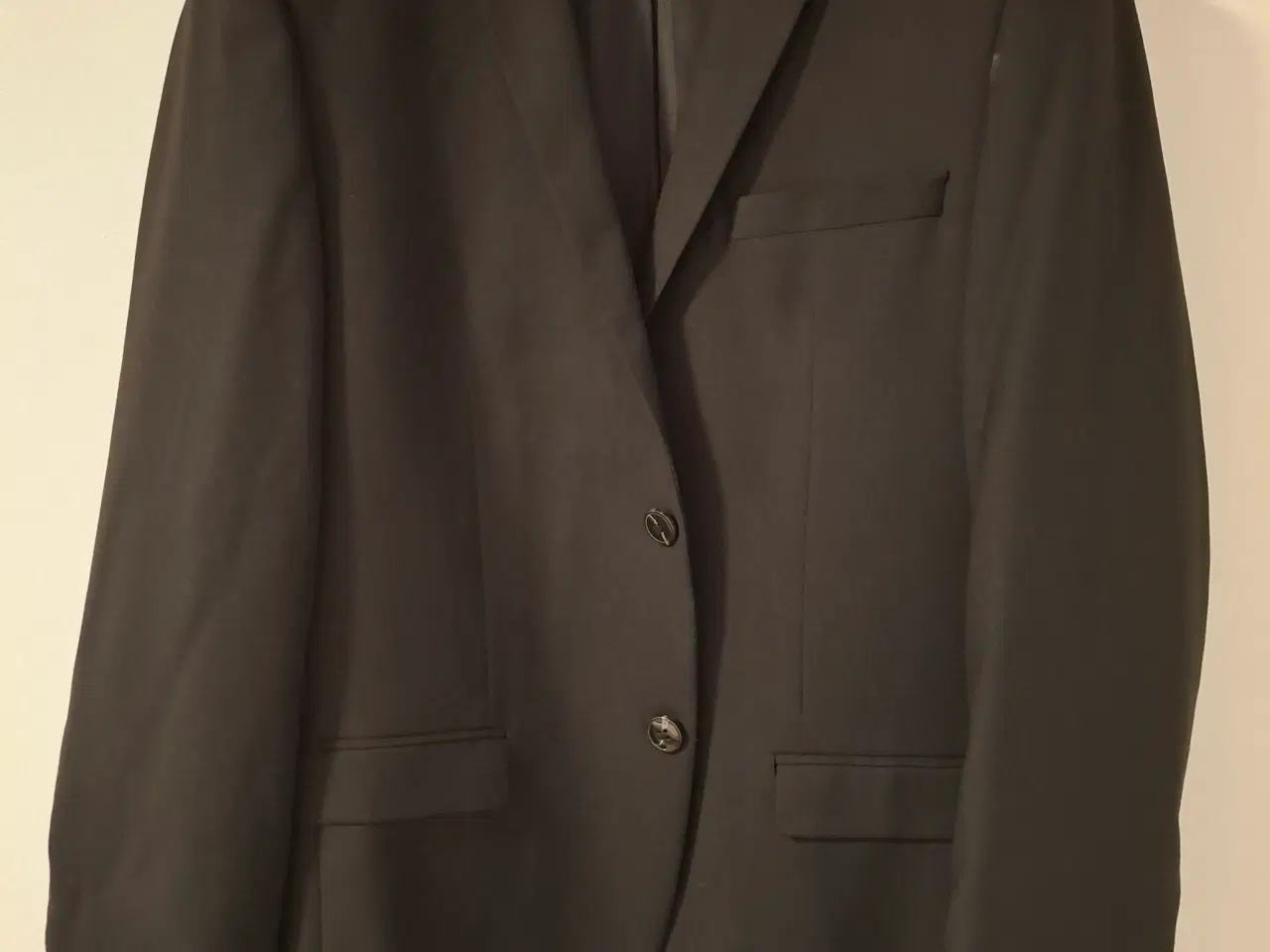 Billede 1 - Jakkesæt til konfirmand