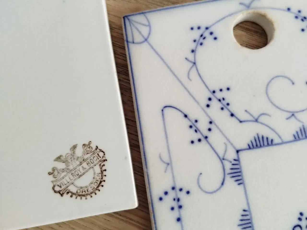 Billede 3 - To antikke porcelains smørebrikker