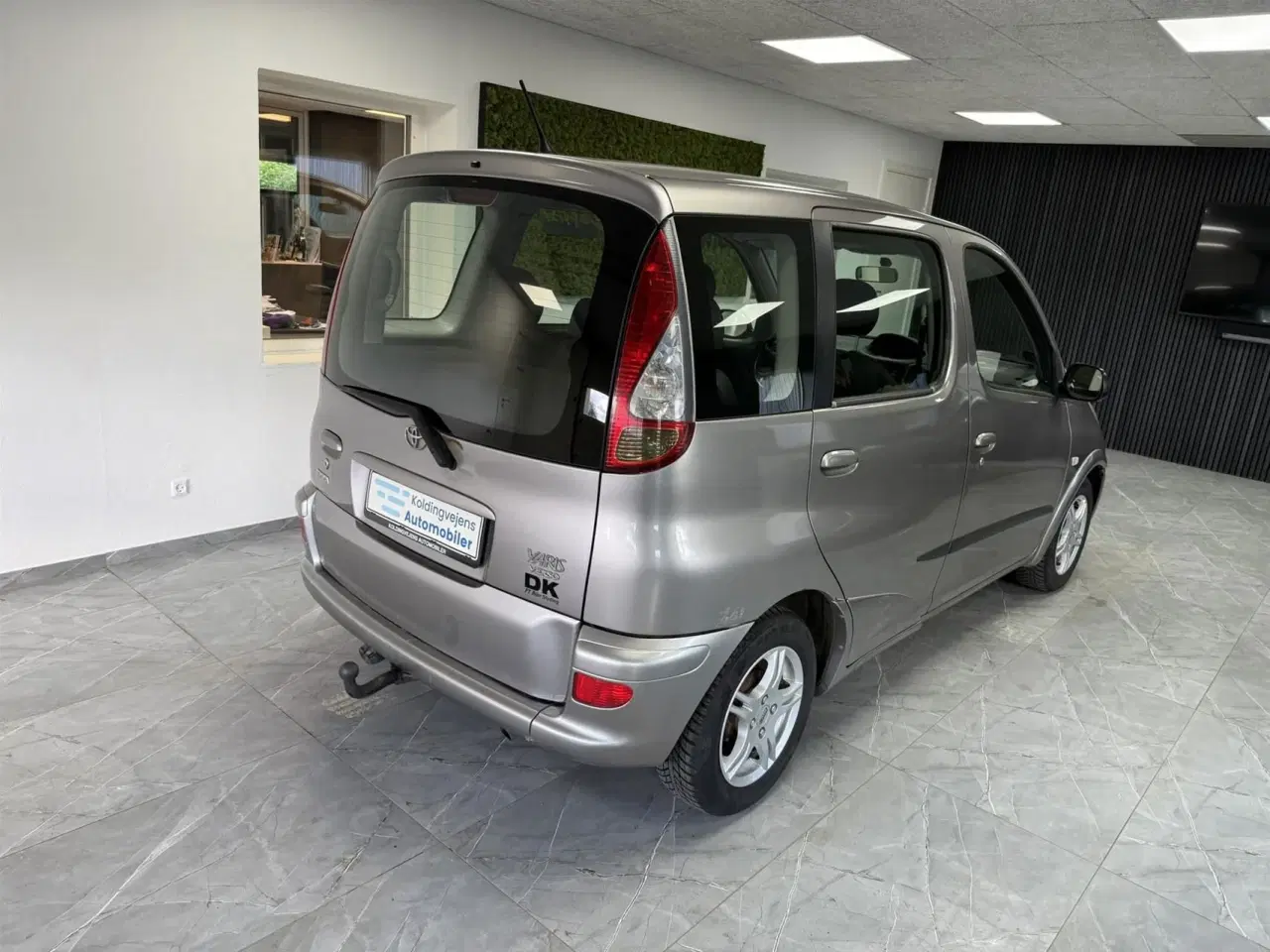 Billede 3 - Toyota Yaris Verso 1,3 Linea Sol 86HK