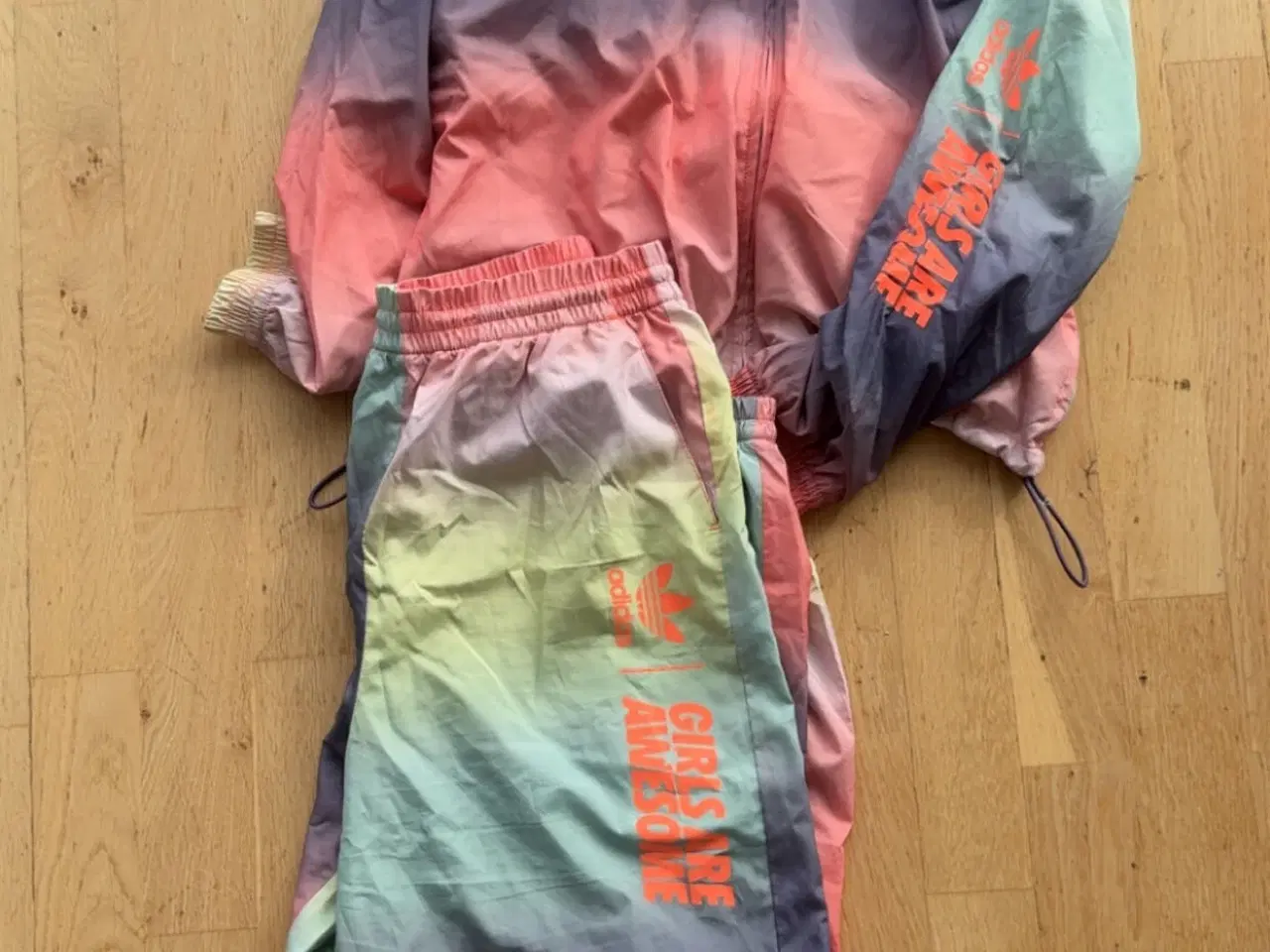 Billede 12 - Lækkert tøj billigt - flere annoncer 