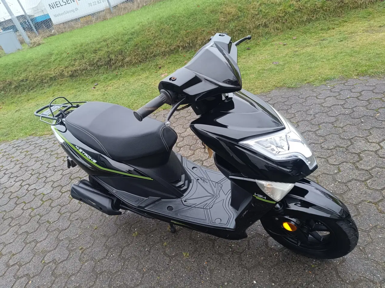 Billede 1 - Scooter 30 VGA. 