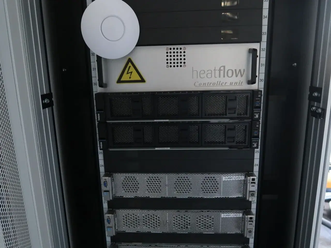 Billede 18 - 20 fods isolering container indrettet som testcenter af overskudsvarme (læs beskrivelse)