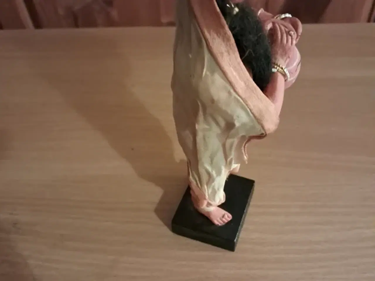 Billede 4 - Indisk vandbærer figur