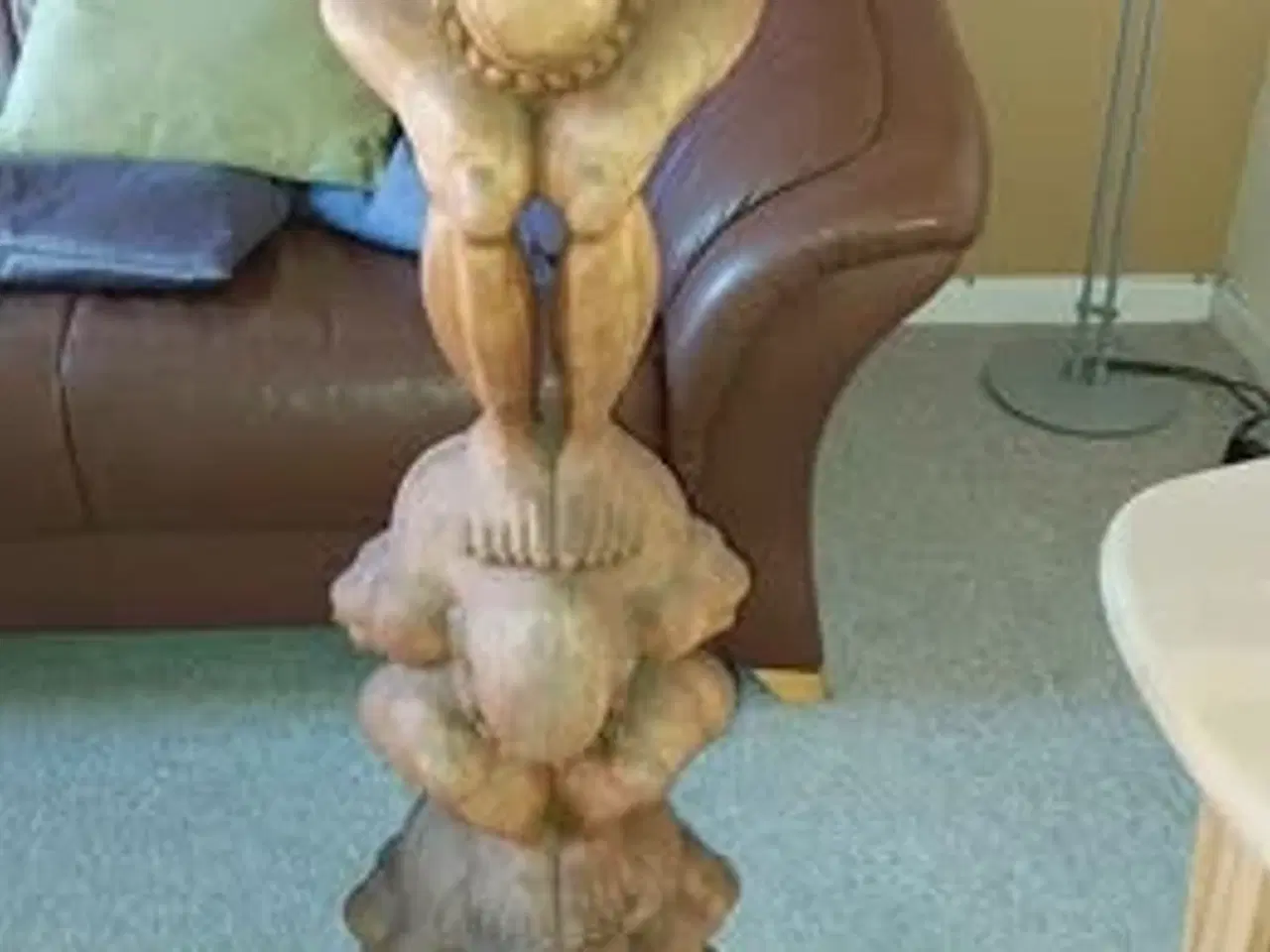 Billede 3 - Grædende Buddha. "3 mand høj". Højden er 101 cm.