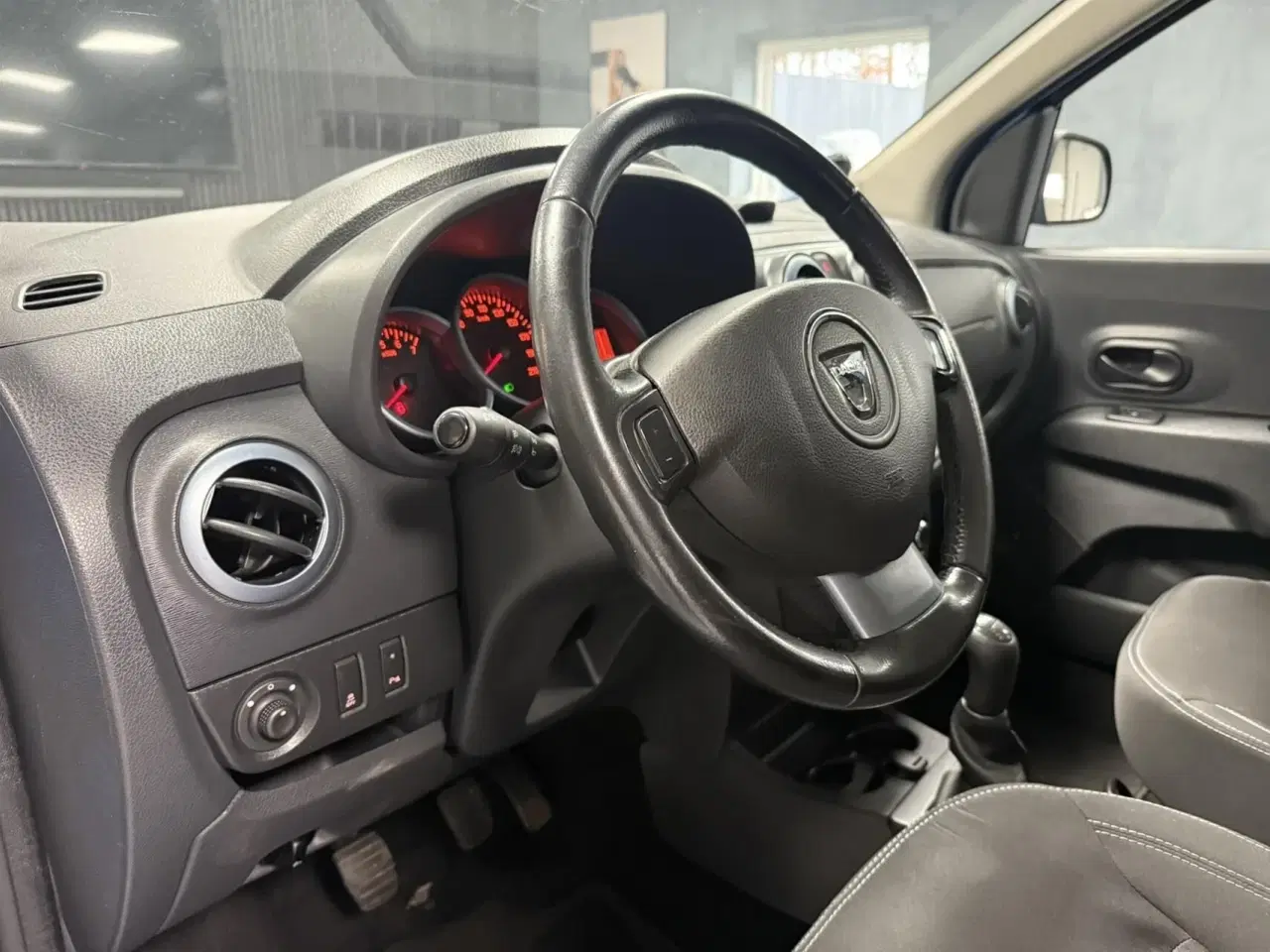 Billede 17 - Dacia Lodgy 7 Sæder 1,5 DCi Stepway Prestige Start/Stop 90HK