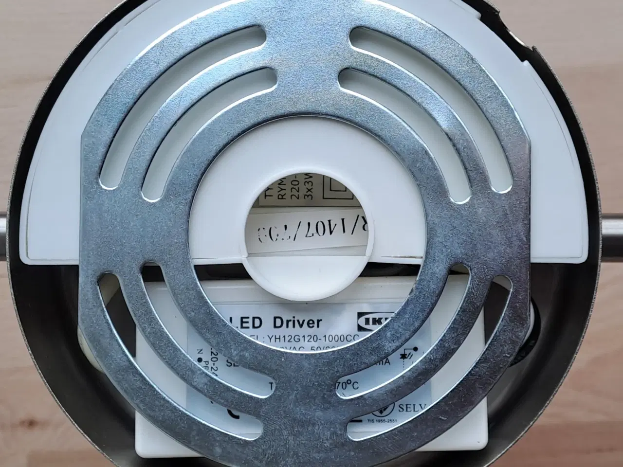 Billede 5 - Spotlight med tre justerbare ledlys fra IKEA