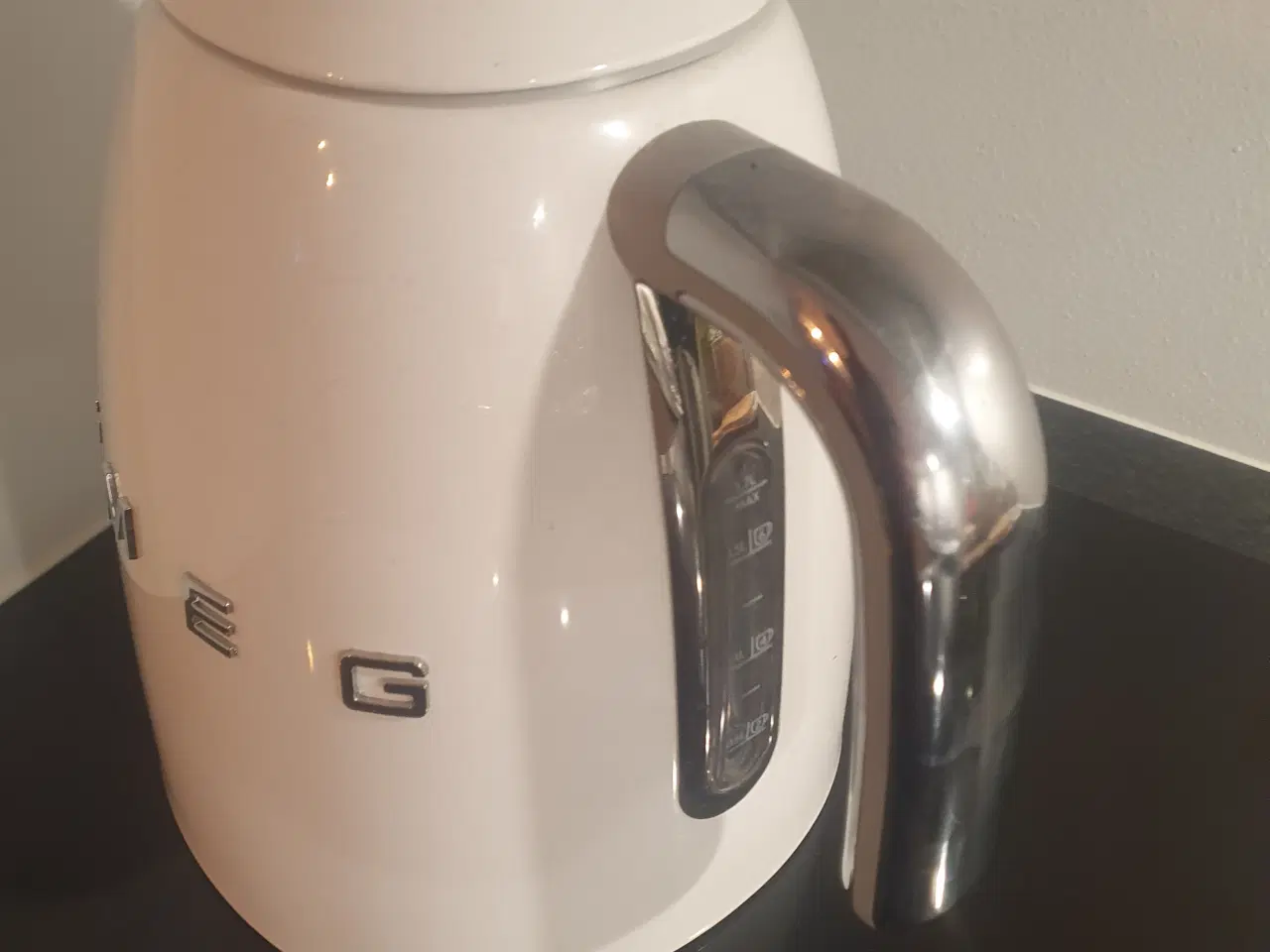 Billede 1 - Smeg el kedel 