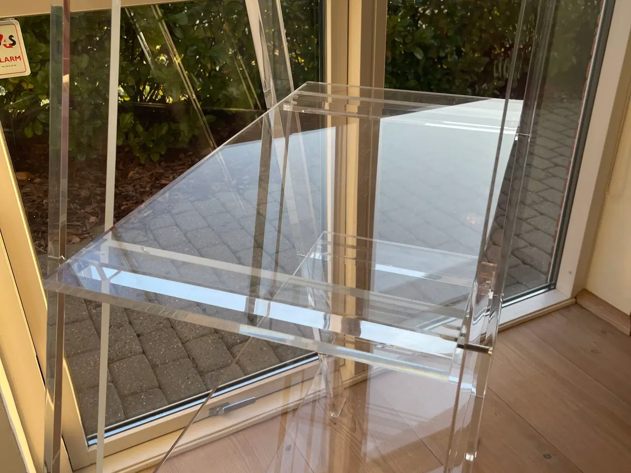 Billede 5 - Fedeste 80’er design reol i akryl 