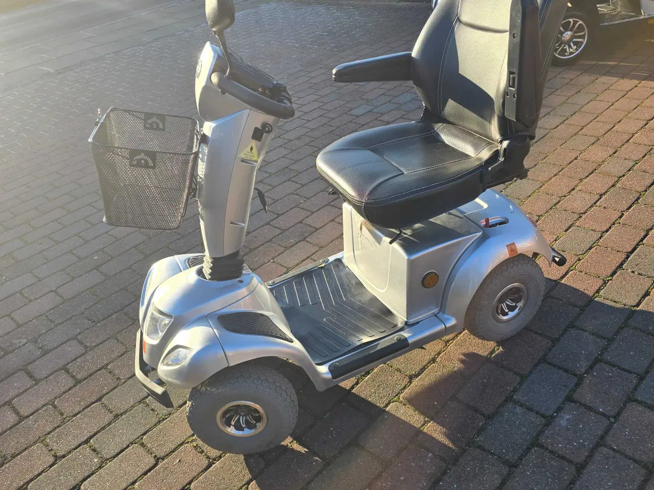 Billede 1 - EASY GO 4 hjulet elscooter