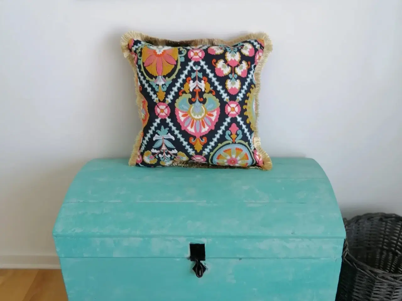 Billede 4 - En smuk, unik dragkiste / skænk / opbevaring