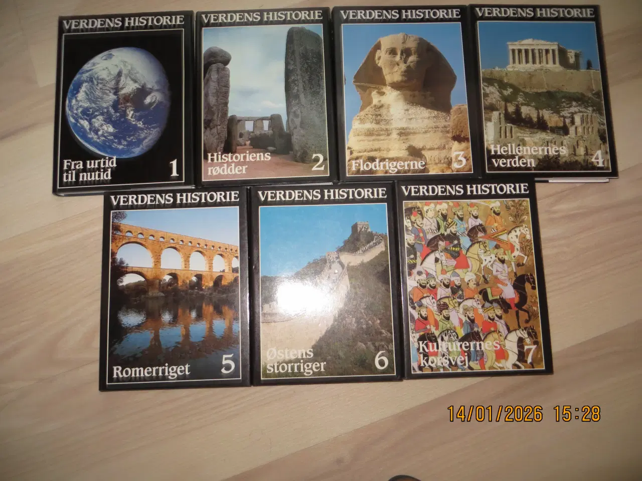 Billede 1 - Bøger og blade