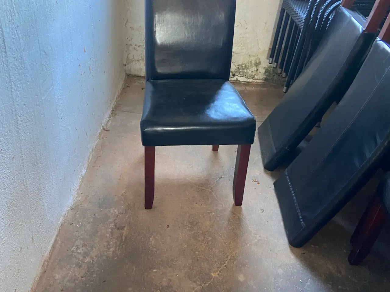 Billede 2 - Spisebord stole