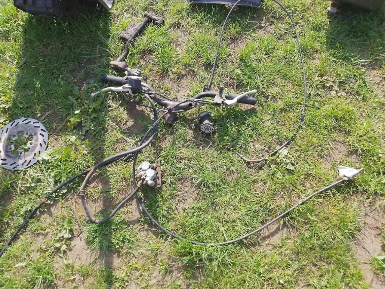 Billede 3 - Dele til Peugeot Tweet sælges