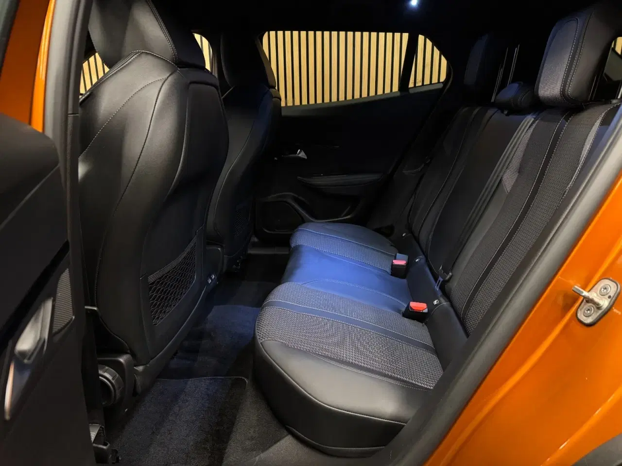 Billede 8 - Peugeot e-2008 50 GT