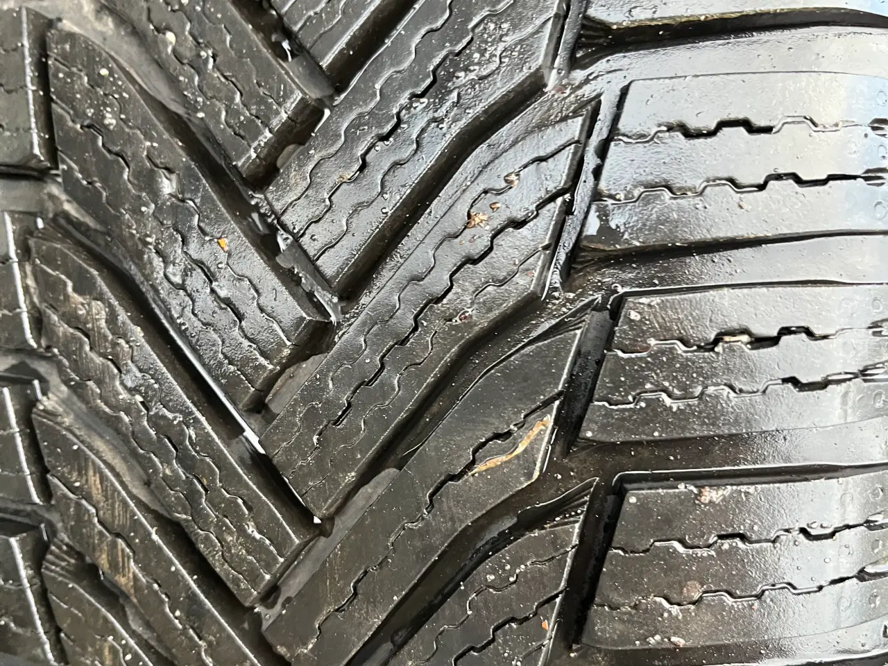 Billede 3 - Nye Michelin vinterdæk