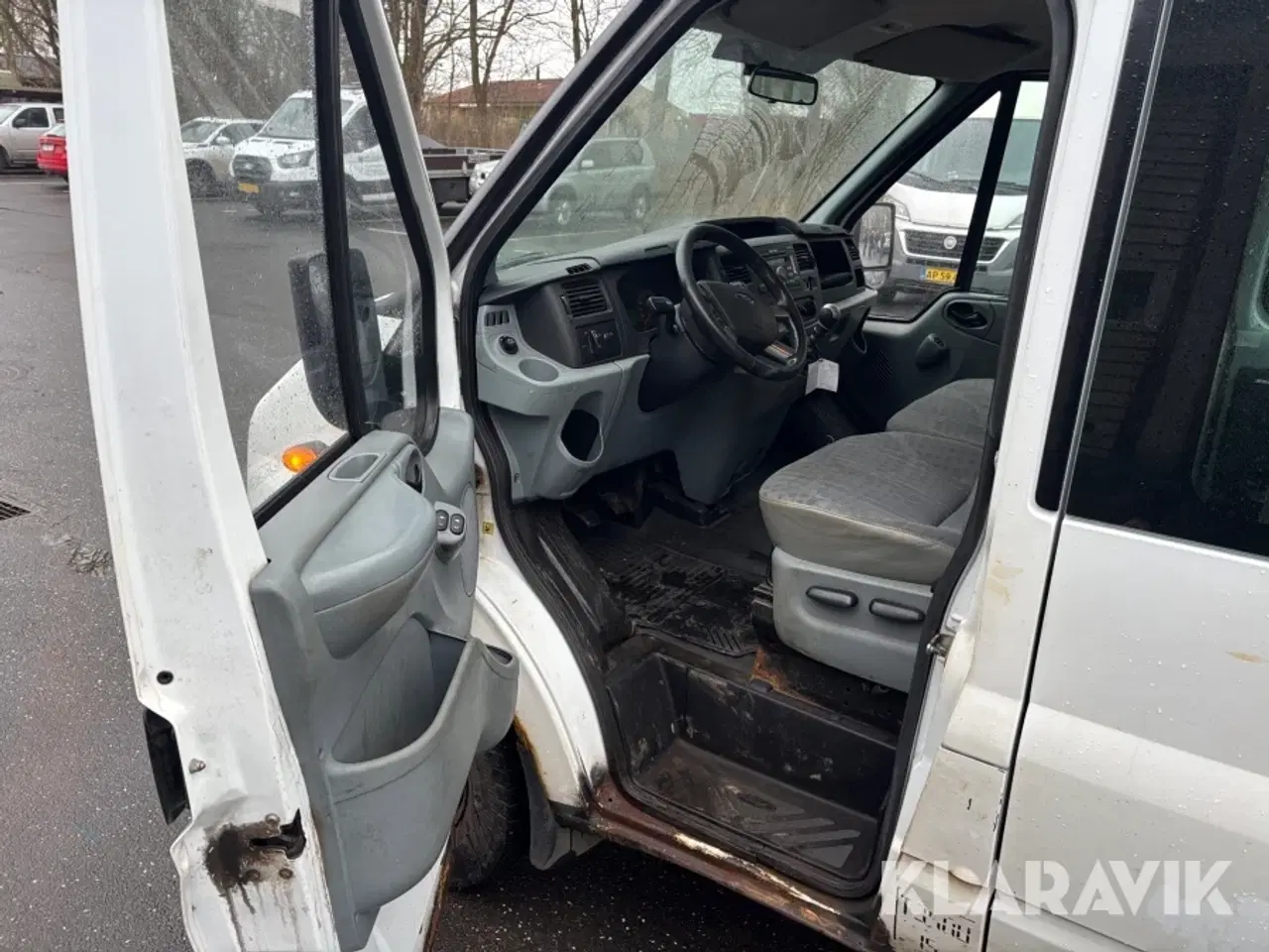 Billede 9 - Mandskabsbil Ford Transit med lad