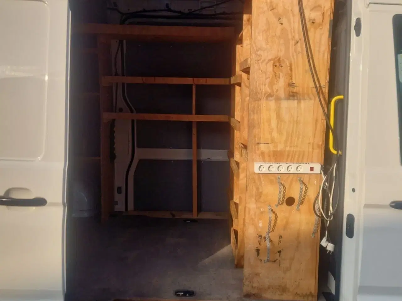 Billede 9 - VW Crafter 35 2,0 TDi 177 Kassevogn L3H2 aut.