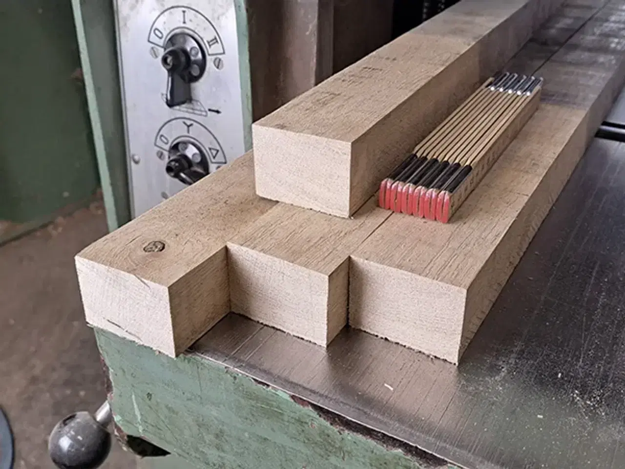 Billede 7 - Egetræ - lægter, brædder, rundstok m.m.