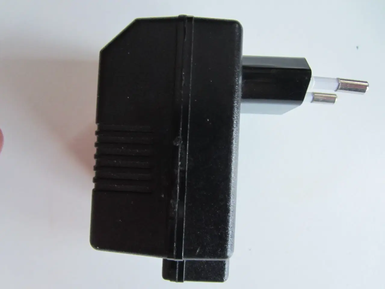 Billede 1 - Wonderland PT-24002 AC/DC Adapter 24V=  84mA 2W