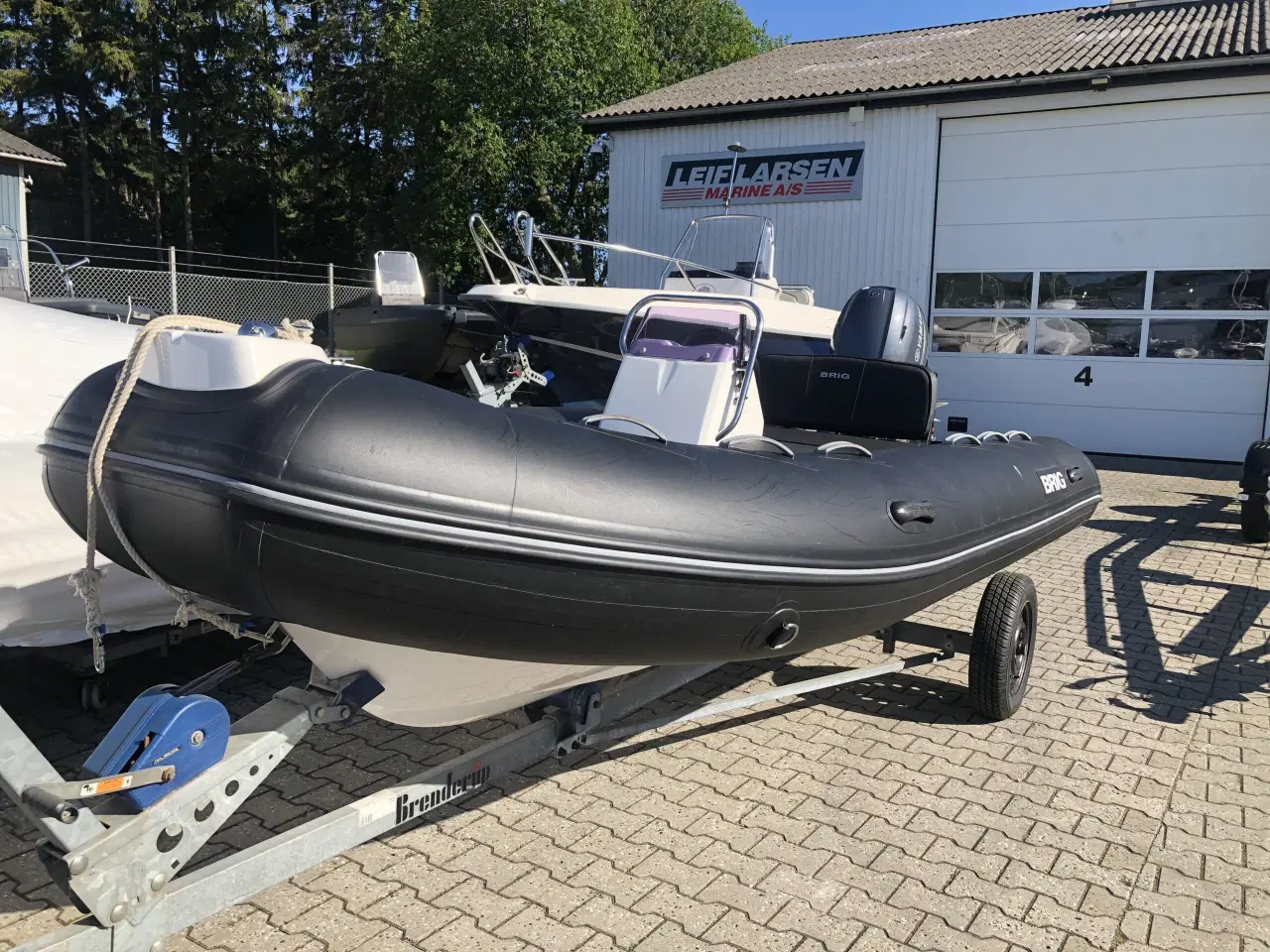 Billede 1 - Brig F420T Falcon Tender