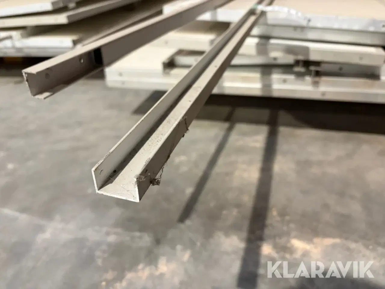 Billede 9 - Skillerumsvægge med døre 2 sektioner