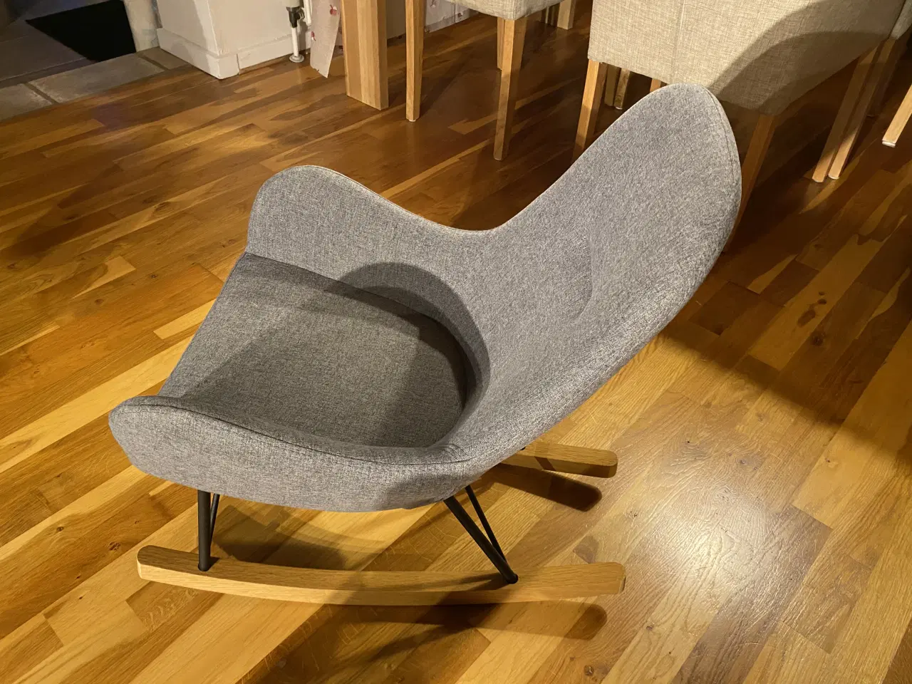 Billede 4 - Ilva Børnegyngestol har 2 stk. 