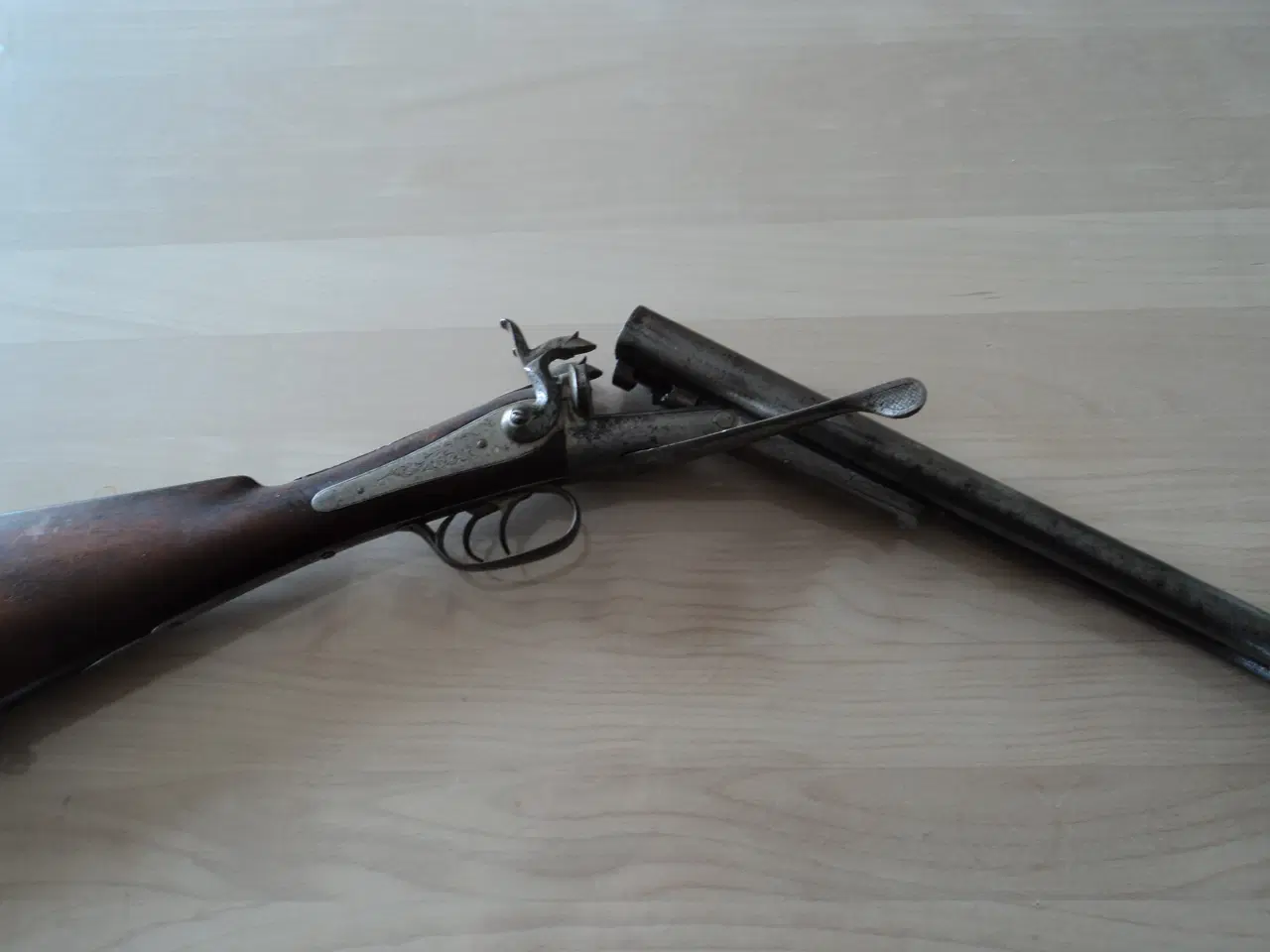 Billede 3 - Gammel jagtgevær pin fire.