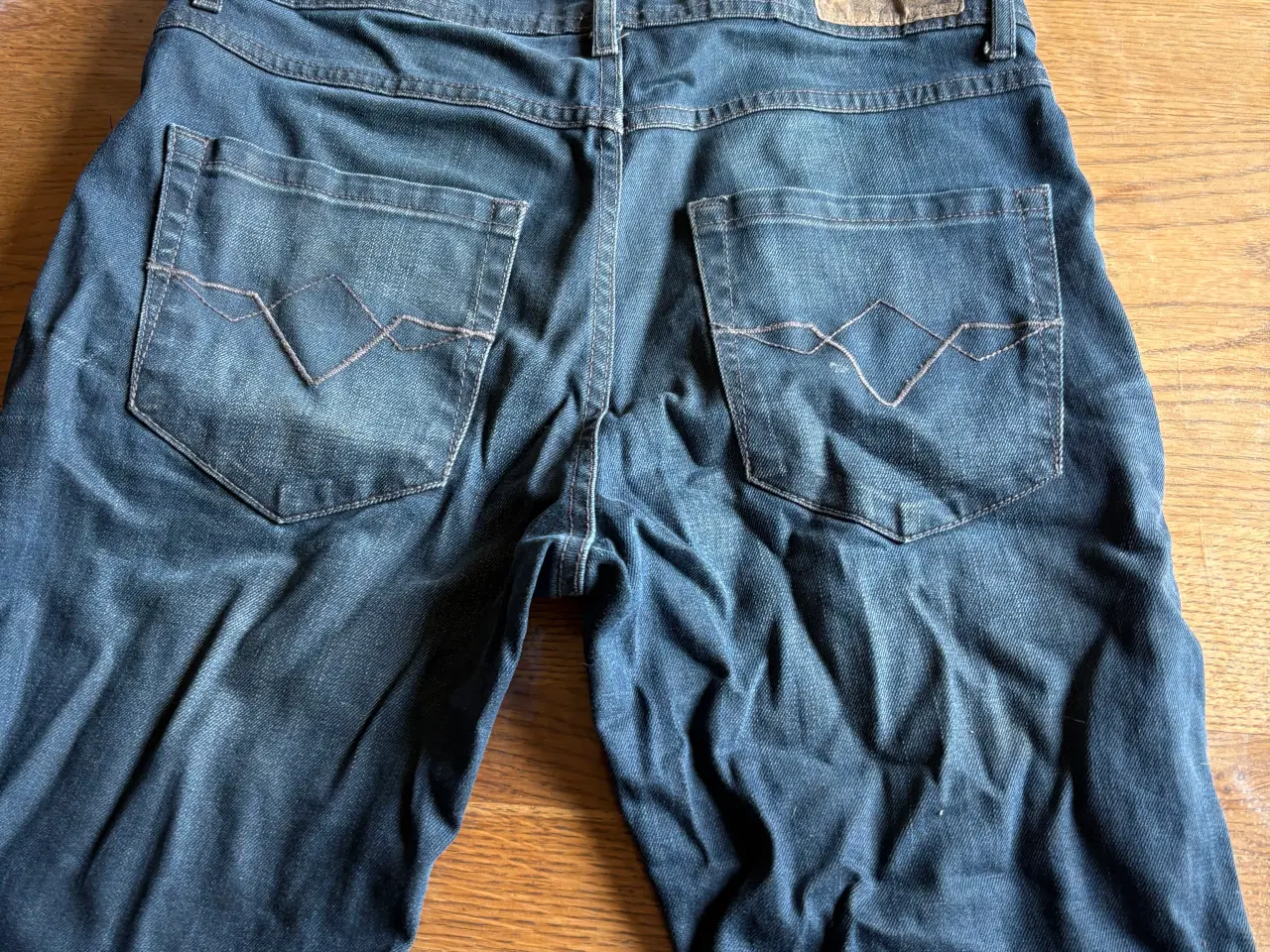 Billede 8 - Masser af denim shorts 